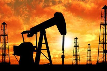 Petrol fiyatları 100 dolar seviyesine geriledi