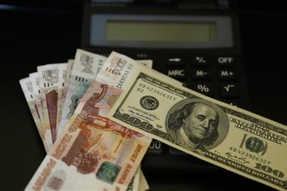 Rusya'nın döviz sınırlaması 9 Eylül 2026'ya uzayacak
