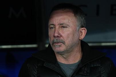 Sergen Yalçın Beşiktaş başında 10. derbisine çıkacak