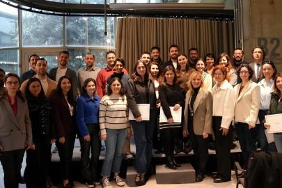 Sürdürülebilirlik profesyonelleri SustainHUB Academy'den mezun oldu