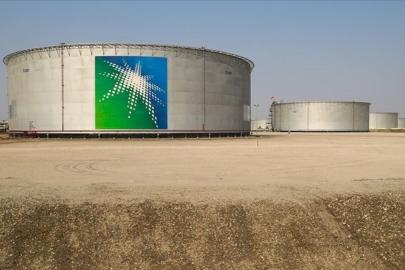 Suudi Arabistan’da iki petrol sahasında üretim kısıldı