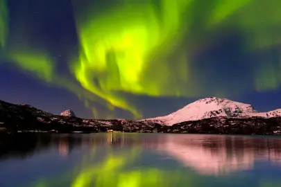 Tarih boyunca auroranın nedenine dair destansı teoriler