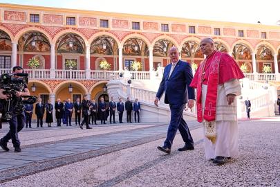 Tarihi Monaco ziyaretinde Papa 14. Leo adalet ve barış çağrısı yaptı