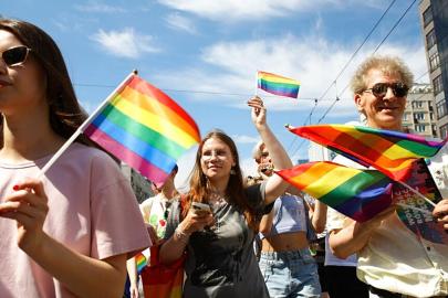 Teyit: Ukrayna'da eşcinsel evlilik yasallaştı mı?