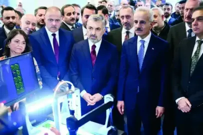 Türk Telekom'un 5G deneyim merkezi açıldı