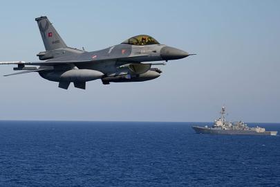 Türkiye, Kuzey Kıbrıs'a F-16 konuşlandırdı