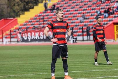 Uşakspor Play-Off şansını zora soktu