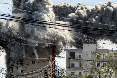 ABD-İran ateşkesinin ardından İsrail, Güney Lübnan’ı vurdu