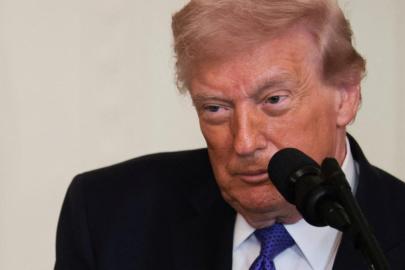 ABD'nin İran'da düşürülen uçaktaki pilotları kurtarma operasyonu