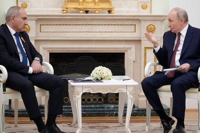 AB'ye katılmak isteyen Ermenistan'a Putin'den uyarı