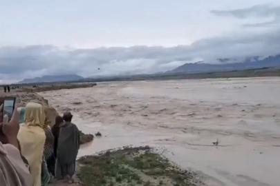 Afganistan'da sel: Yaklaşık 100 ölü