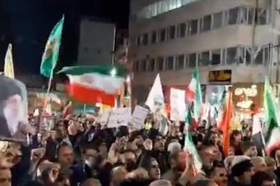 Ali Hamaney'in ölümünün 40'ıncı gününde İranlılar sokaklara döküldü