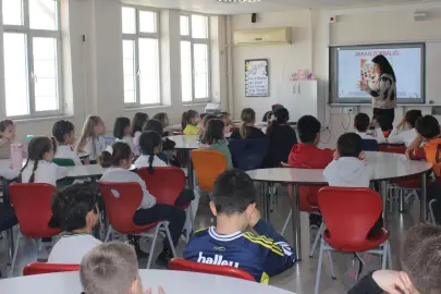 Aliağa ve Bergama'da akran zorbalığı ve şiddete karşı nezaket eğitimi