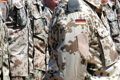 Almanya muharebeye hazır asker sayısını artıracak