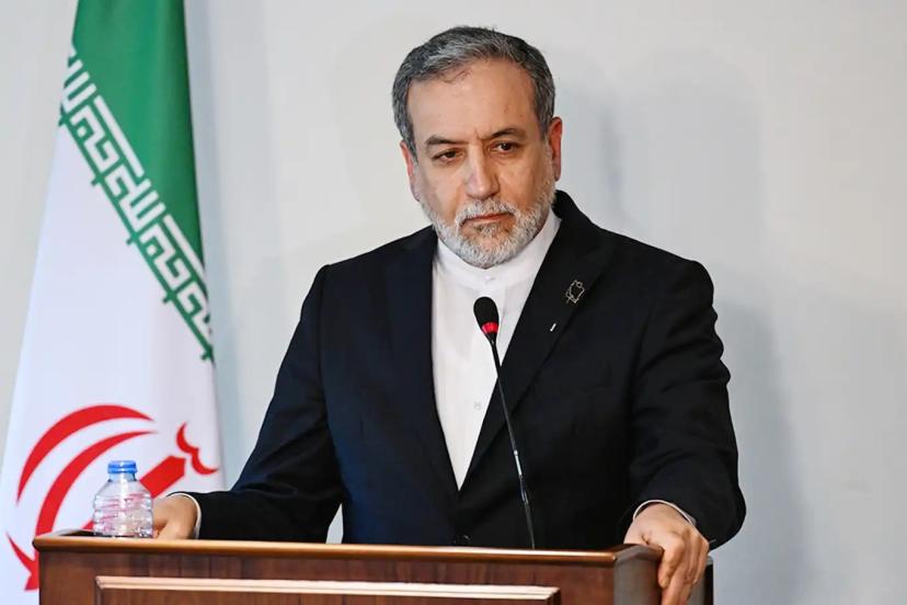 Arakçi: ABD'nin aşırı talepleri barış görüşmelerini çökertti