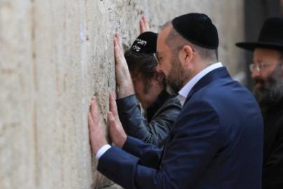 Arjantin Başbakanı Milei, Ağlama Duvarı'nı ziyarette ağladı