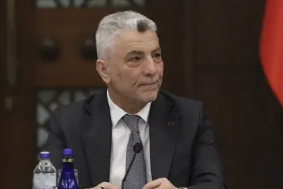 Bakan Bolat "Türkiye Yüzyılı: Yatırım İçin Güçlü Merkez" konulu basın toplantısında soruları yanıtladı