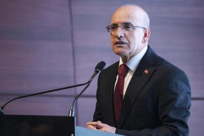Bakan Şimşek: Fiyat istikrarı hedefimize ulaşmamızı sağlayacak setimizi uyguluyoruz
