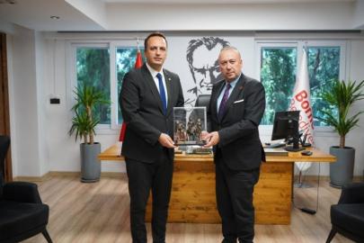 Başkan'dan Özkan Yalım itirafı! Sevgilisiyle ilgili çarpıcı detayı açıkladı