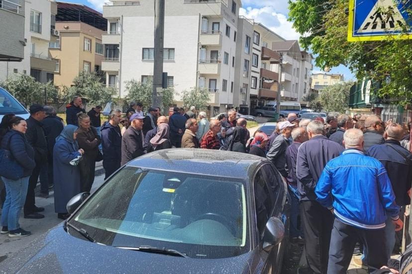 Bulgaristan'daki genel seçimde sandıklar kapandı