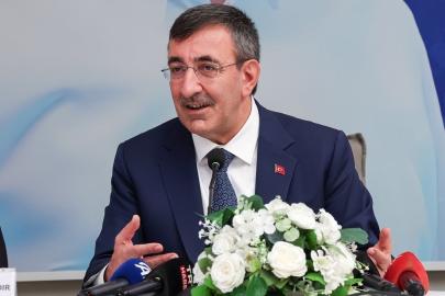 Cevdet Yılmaz'dan enflasyonla mücadele mesajı