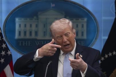 Donald Trump: İran bu gece yok olacak