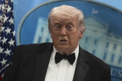 Donald Trump: İran'la görüşmeleri telefonla yürütüyoruz