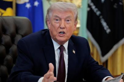 Donald Trump'tan İran'a yeni tehdit: Anlaşma olmazsa silahlarımızı kullanacağız