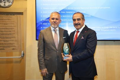 Ege Yaş Meyve Sebze İhracatçıları Birliği’nin Yeni Başkanı Cengiz Balık Oldu