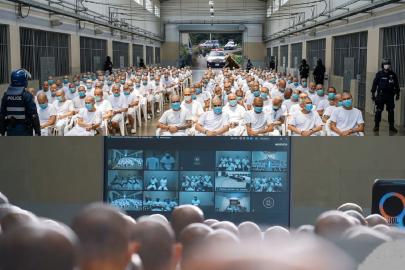 El Salvador’da toplu yargılama başladı: 486 çete üyesi aynı davada yargılanıyor