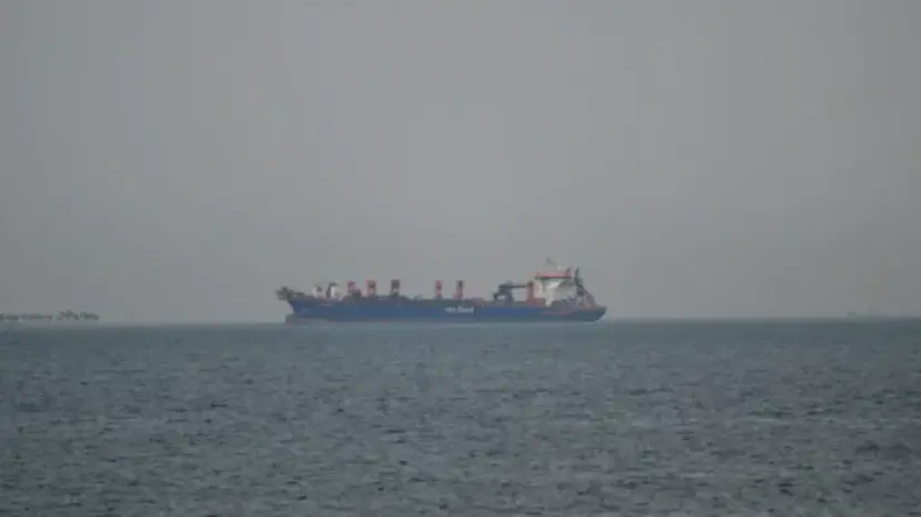 Ham petrol fiyatlarının yükselmesiyle ABD, Hürmüz Boğazı'nı yeniden açmak için uluslararası yardım arıyor