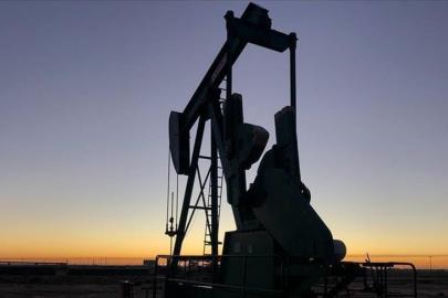 Hürmüz Boğazı’nda abluka açıklaması petrol fiyatlarını yükseltti