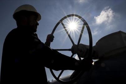 Hürmüz Boğazı'nda yaşanan enerji krizi arz güvenliğinde yenilenebilir kaynakları öne çıkarıyor