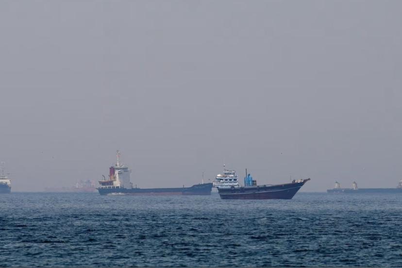 Hürmüz’de trafik durdu: 24 saatte sadece 5 gemi geçti