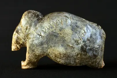 İlk yazı, tahmin edilenden 40.000 yıl daha eski olabilir