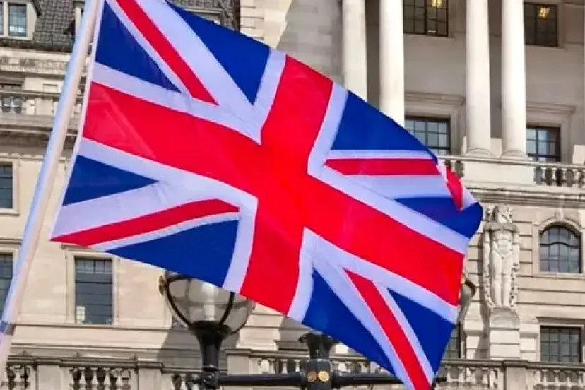 İngiltere Merkez Bankası politika faizini değiştirmedi