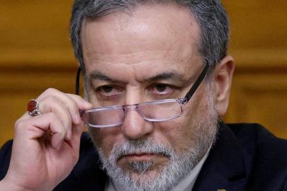 İran Dışişleri Bakanı Abbas Arakçi, yeniden Pakistan'a geldi