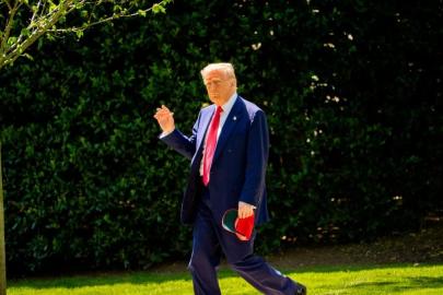 İran gazeteleri ateşkesi duyurdu: Kumarbaz kaybetti