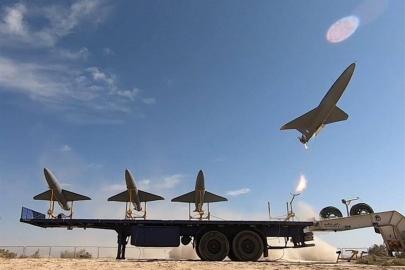 İran ordusu, Siyonist-ABD'nin petrokimya ve karargahlarını hedef aldı