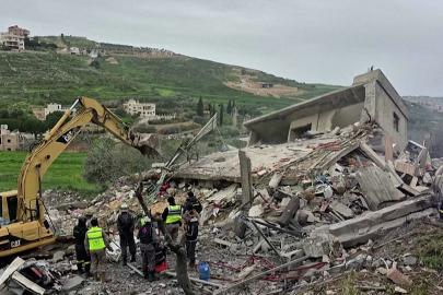 İsrail Lübnan'ı vurdu, Hizbullah misilleme yaptı