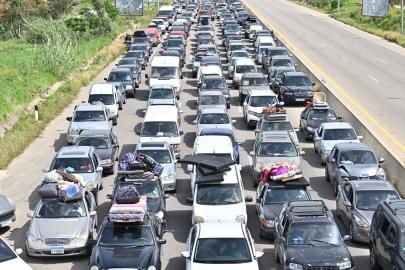 İsrail, Lübnanlıları yine uyardı: Güneye geri dönmeyin