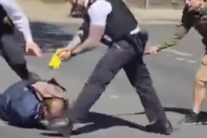 Londra'da Yahudilere bıçaklı saldırı: Saldırganın yakalandığı anlar ortaya çıktı