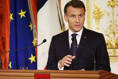 Macron: Hürmüz'e askeri müdahale gerçekçi değil