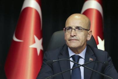 Mehmet Şimşek: Mart ayında jeopolitik gelişmelerin etkisiyle ihracatımız geriledi