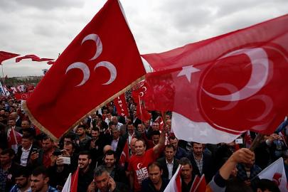 MHP İstanbul'da il ve 39 ilçe teşkilatını feshetti