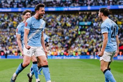 (ÖZET) Guadiola'nın City'si üçleme peşinde, FA Cup'ta final geldi... Manchester City - Southampton maç sonucu 2-1
