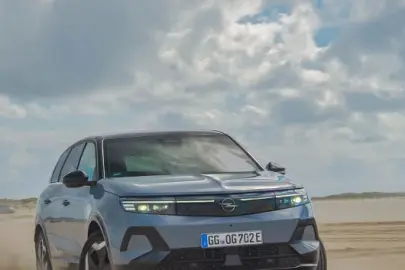 Pahalı petrol 'elektrikli'ye yönlendirdi
