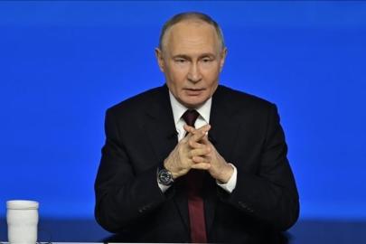 Putin: Kiev yönetimi açıkça terör yöntemlerine başvuruyor