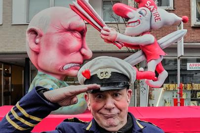 Putin'i hicveden Alman sanatçıya Rusya'da hapis cezası