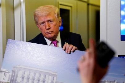 Trump: Başkan olduğum sürece ABD üçüncü dünya ülkesi olmayacak